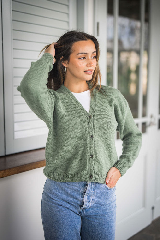 Crucci Knitting Pattern 2307 Boxy V Cardigan